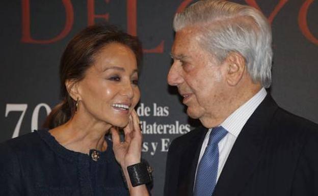 Mario Vargas Llosa, hospitalizado al contagiarse de coronavirus