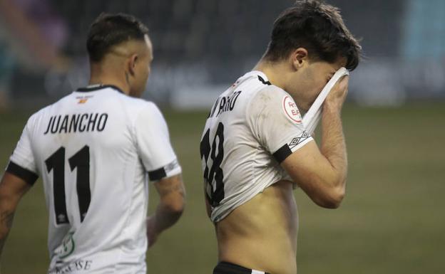 El Salamanca UDS, pendiente de un milagro para evitar el descenso en la última jornada