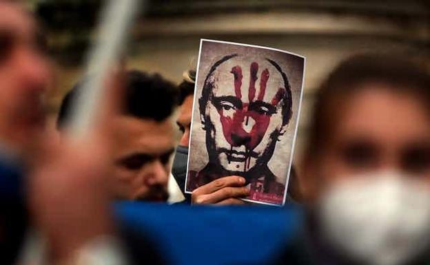 Por qué la responsabilidad penal de Vladimir Putin es indiscutible