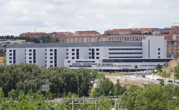El Hospital de Salamanca realiza la primera consulta de alta resolución para la 'microeliminación' de la hepatitis C