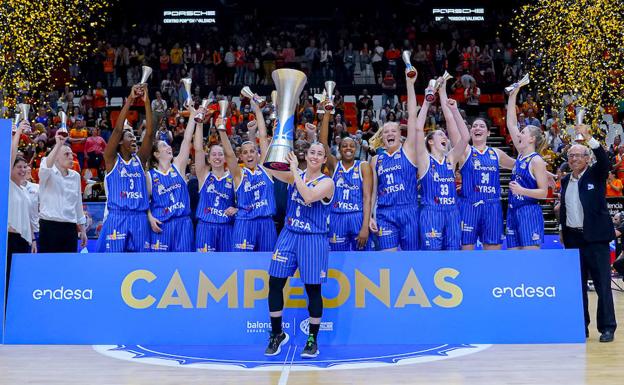 El CB Avenida liquida la final sin esperas y levanta en Valencia su octava Liga Femenina