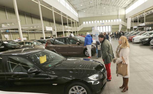 Los salmantinos compran cinco coches usados por cada nueva matriculación