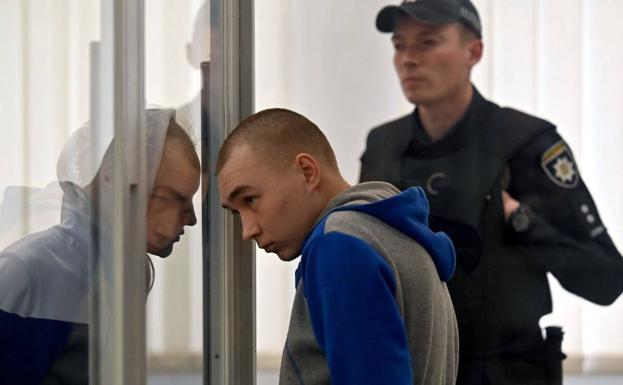 Cadena perpetua para el primer soldado ruso acusado de crímenes de guerra