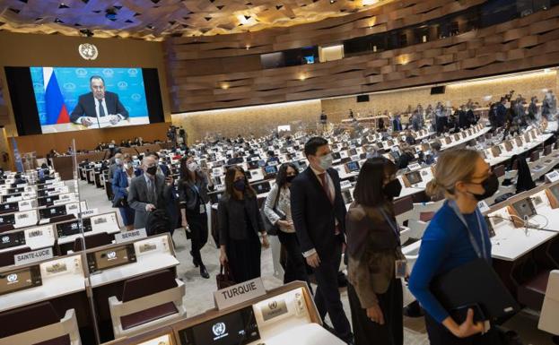 Dimite un diplomático ruso ante la ONU en protesta por la guerra
