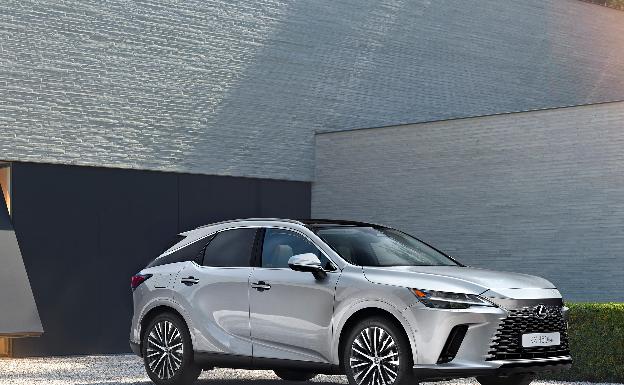 Lexus reinventa el RX en su quinta generación