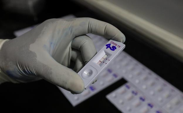 España suma 48.272 casos y 243 muertes por covid-19