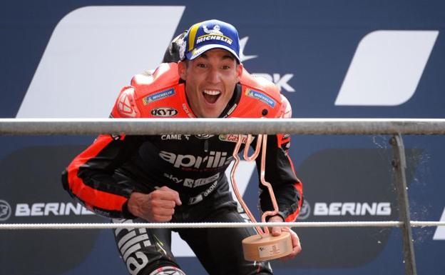 Aleix Espargaró regresa al escenario de la irrupción de Aprilia