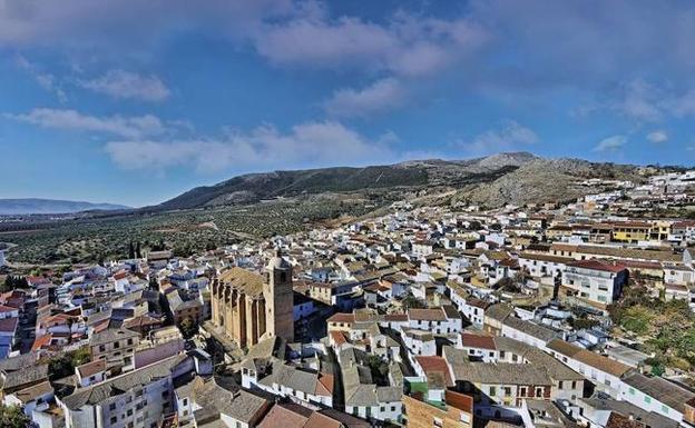 Buscan a dos varones por la agresión mortal a un joven en Granada