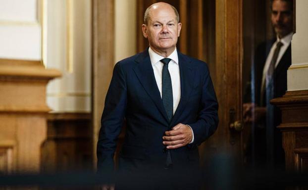 Scholz vuelve a negar su participación en un fraude fiscal multimillonario