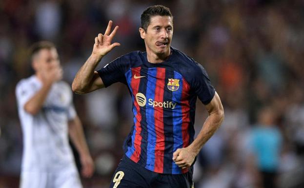 Lewandowski aplasta al Viktoria Pilsen