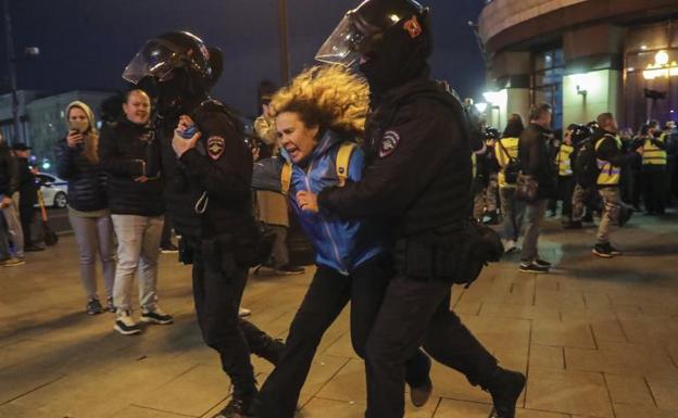 1.400 detenidos en las protestas contra la movilización de reservistas