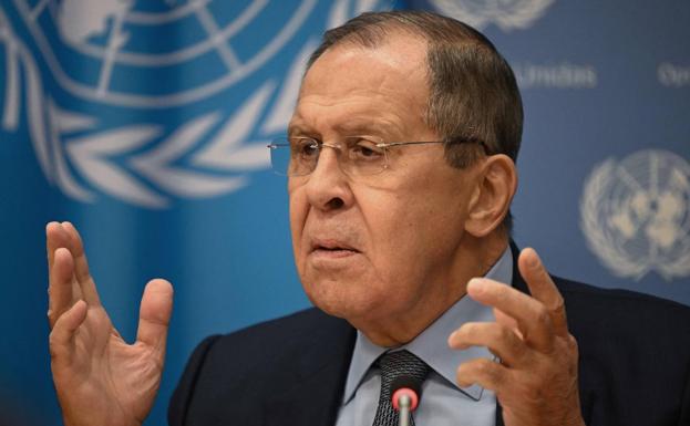 Rusia acusa a occidente de «histeria» ante los referéndums