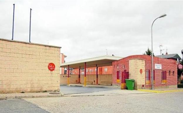 Fallece un hombre atropellado por un autobús en la estación de Guijuelo