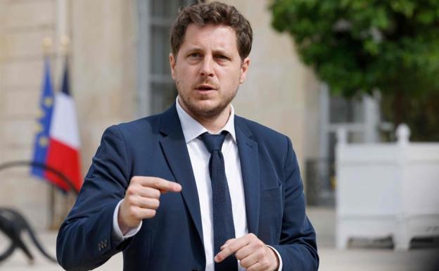 Dimite el líder de los ecologistas franceses, acusado de acoso psicológico a su exnovia