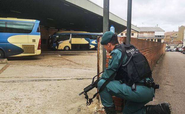 Un simulacro de secuestro con rehenes en la estación perturba Ciudad Rodrigo