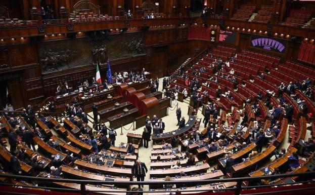 El Senado italiano elige como presidente a un nostálgico del fascismo