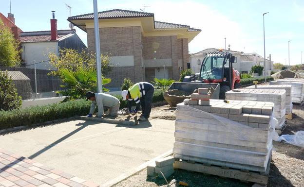 Carbajosa inicia las obras que unen al municipio con Alba de Tormes