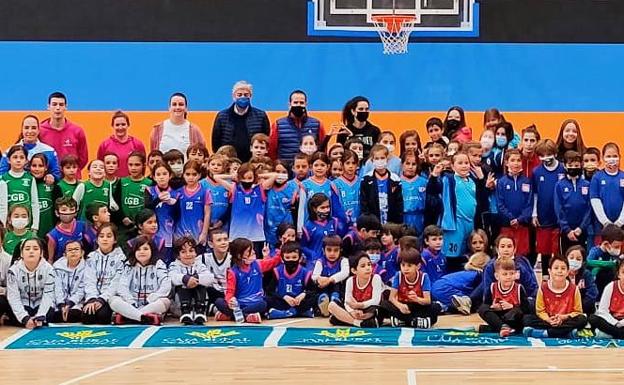El VIII PequeBasket arrancará con 16 equipos en Salamanca