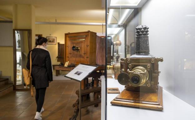 Fotografiarse con un fantasma en la Filmoteca de Castilla y León