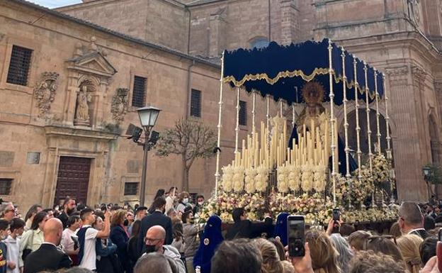 30 fotografías optan a ser el cartel oficial de la Semana Santa