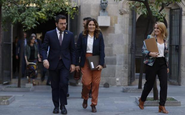 El Govern catalán niega un «intercambio de cromos» con los socialistas