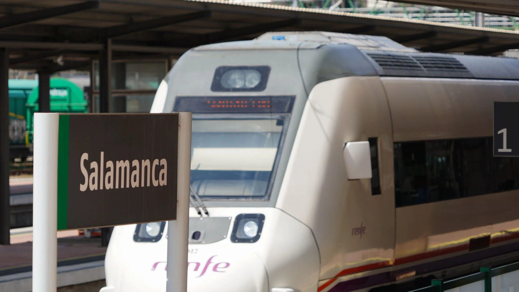 Renfe pone en circulación 14 nuevas frecuencias semanales entre Salamanca y Valladolid