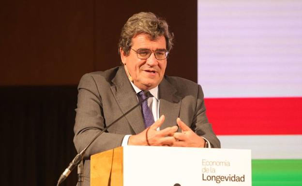 El ministro Escrivá califica de «central» mantener el poder adquisitivo de las pensiones