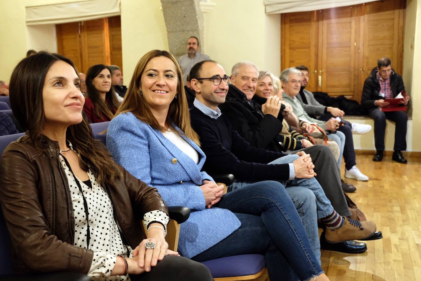 El PSOE acusa a Mañueco y su equipo estar todo «todo el día» haciendo solo «ruido»