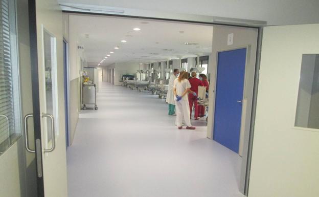 Huelga del personal de enfermería del hospital de Salamanca que realiza guardias localizadas