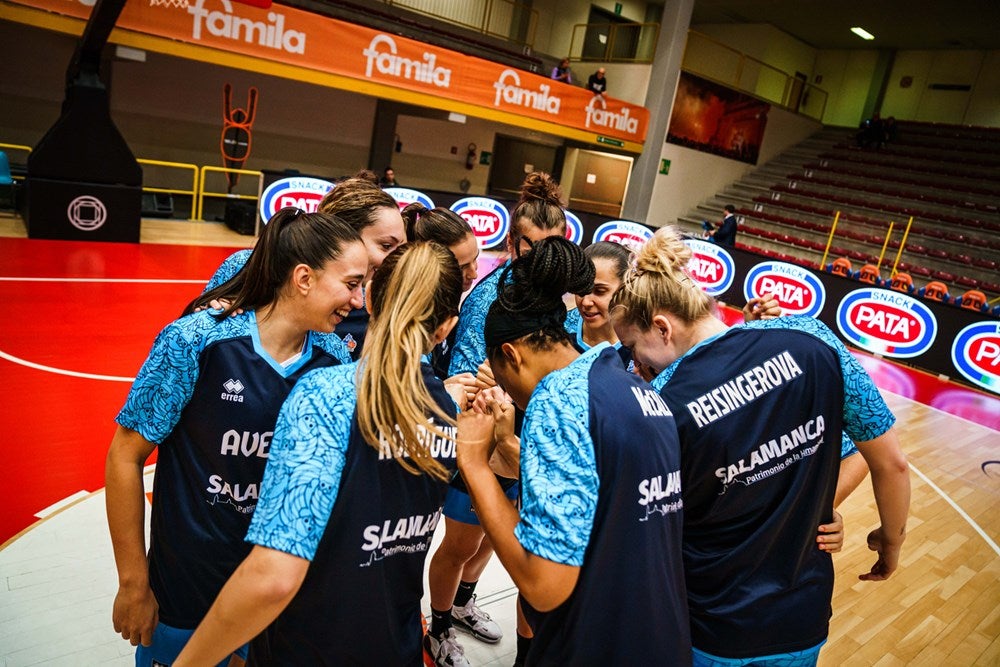 Primera derrota en la Euroliga del CB Avenida en Schio