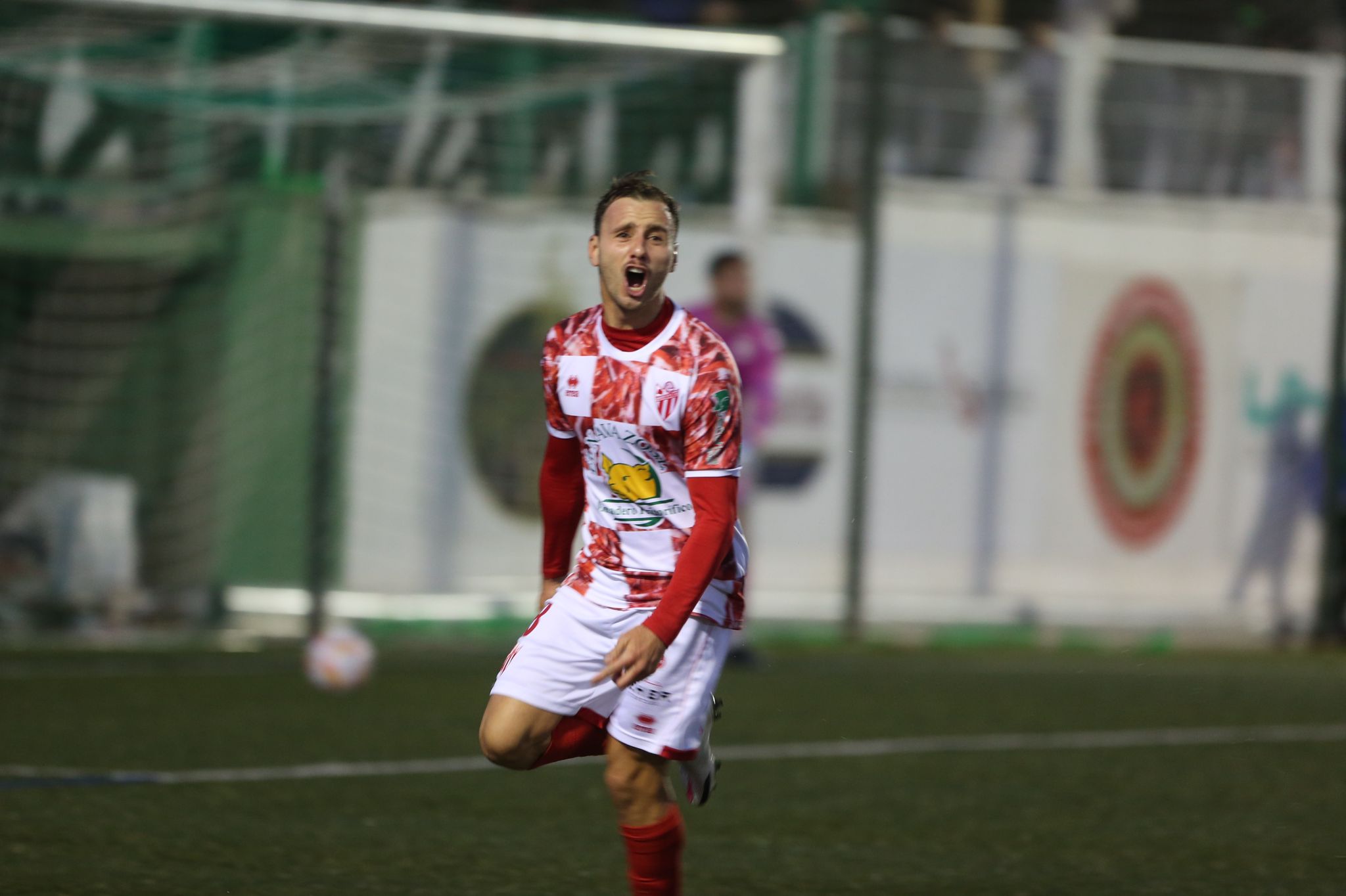El Guijuelo elimina al Dépor en la Copa