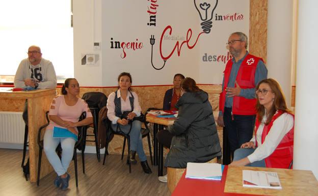Cruz Roja fomenta la lucha contra la discriminación laboral en mayores de 45 años