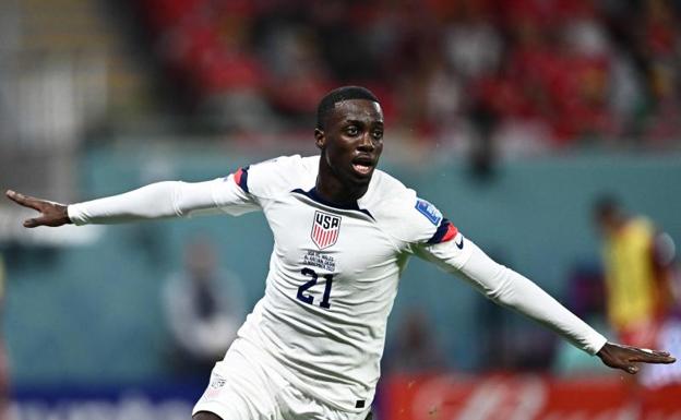 Tim Weah, en nombre del presidente