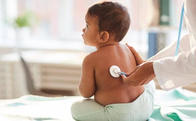 Todo sobre la bronquiolitis: síntomas, tratamiento y prevención