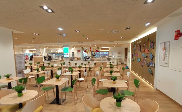 El Hospital de Salamanca estrena cafetería y espera hasta un millón de clientes al año