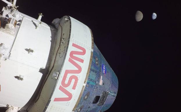 La nave Orión alcanza con éxito el ecuador de su misión a la luna