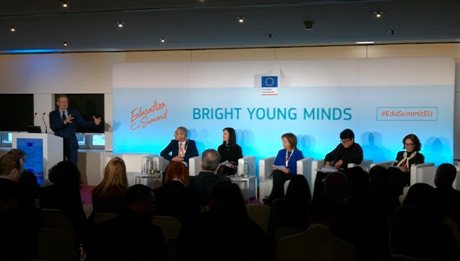 Ricardo Rivero participa en la cumbre sobre educación organizada por la Comisión Europea