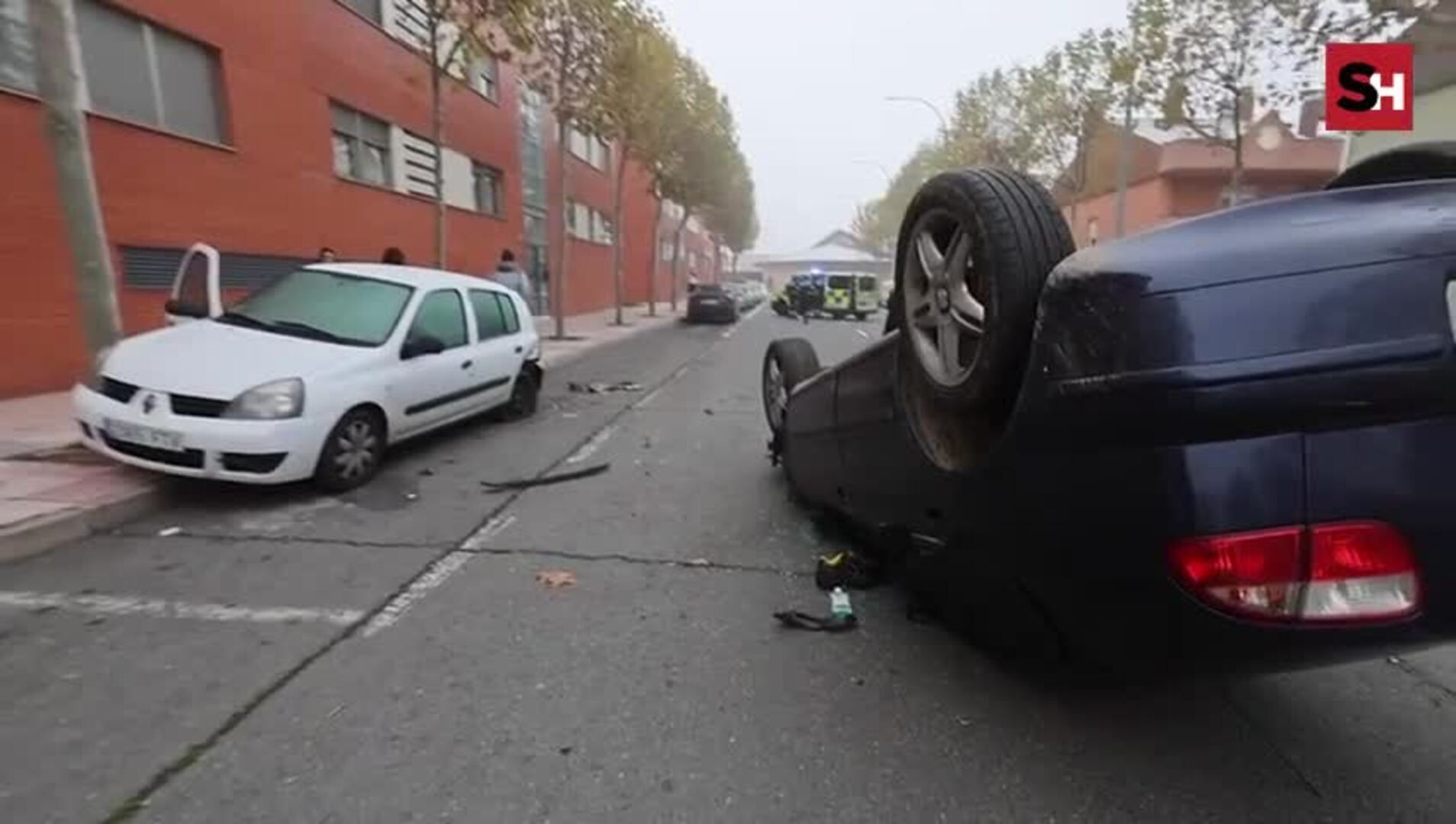 El espectacular accidente que ha dejado un vehículo volcado en Salamanca