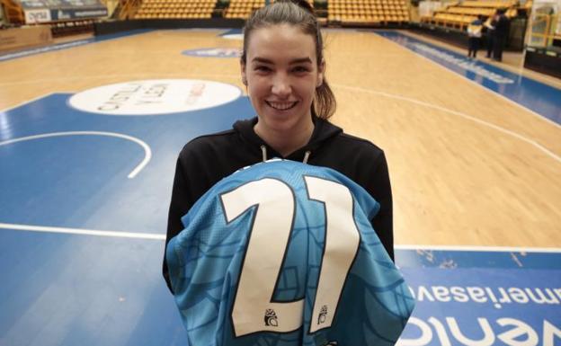 Carleton: «Ser parte de un club tan grande como Avenida es una gran oportunidad»