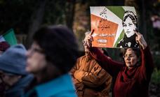 La hermana del líder supremo de Irán condena la represión del régimen
