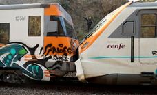 155 heridos leves por el choque de dos trenes en Barcelona