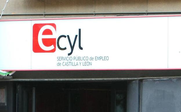 La Junta convoca 3.217 plazas de empleo público: requisitos y disciplinas