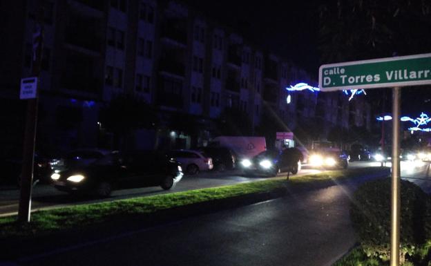 Una incidencia en un cable de media tensión deja sin suministro al centro de Santa Marta