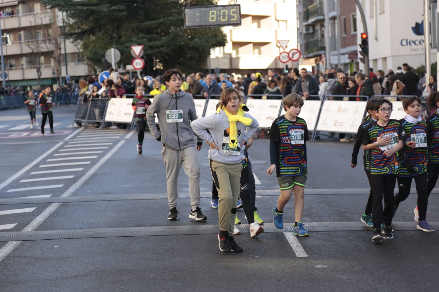 Adrián Sánchez Gallego y Helena García Quevedo vencen en la carrera B