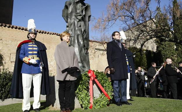 Mañueco hará la ofrenda floral a Unamuno en el tradicional homenaje por su fallecimiento