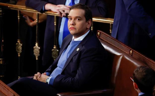 El 'mentiroso' Santos accede a su escaño en el Capitolio