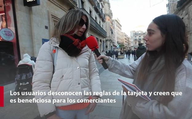 Los clientes apoyan la nueva Tarjeta Activa pese a la escasa información y las quejas del comercio