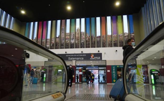 Cuatro líneas con parada en Salamanca, incluidas en el nuevo abono gratuito de autobús