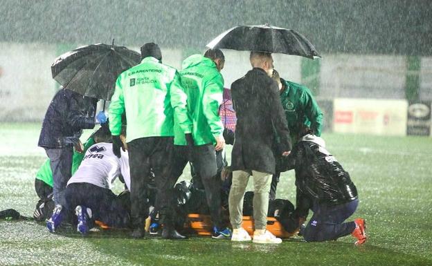 Pol Bueso ya se encuentra en su casa tras desplomarse durante el partido ante el CD Guijuelo