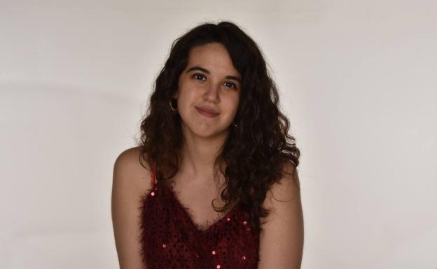 La salmantina Lorena Ciudad publica su primera novela 'Mundo vivo'